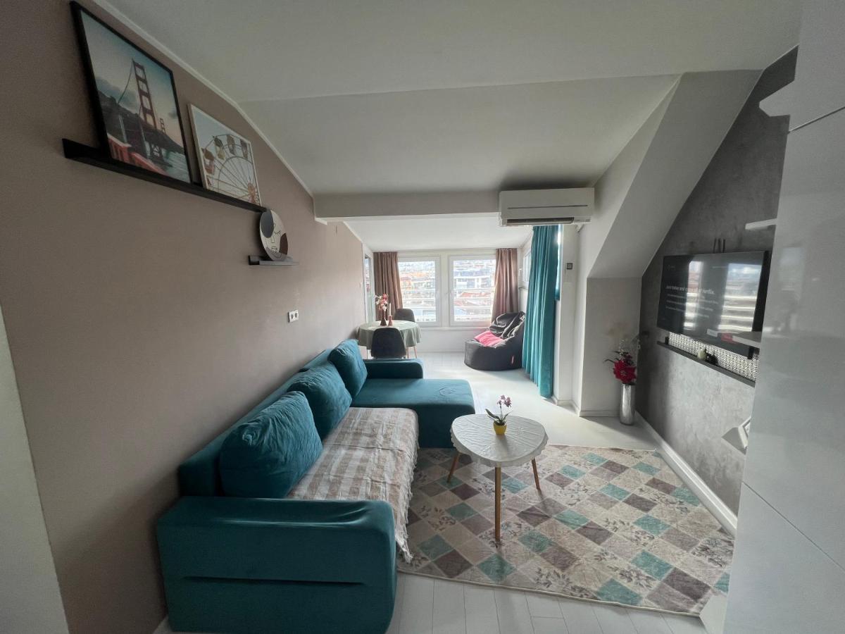 Town Place Apartment Kurdzhali Exterior photo